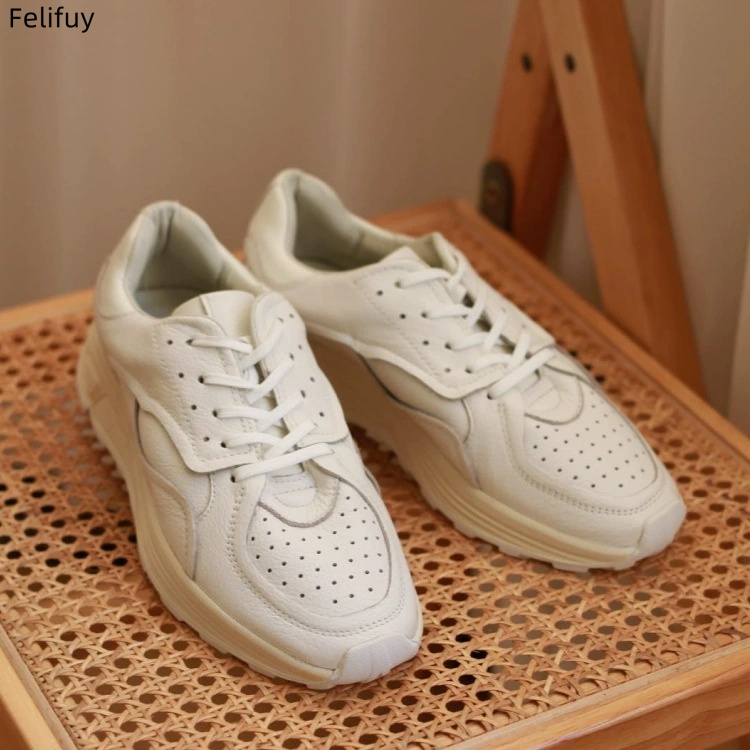 Round-toe Lace-up Casual White - đánh giá và giá White Sneaker Care Kit